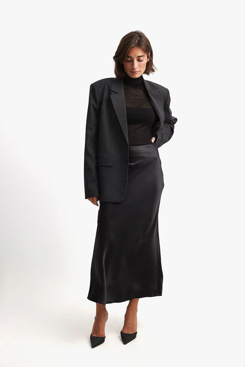 Black Satin Pencil Skirt - Image 4