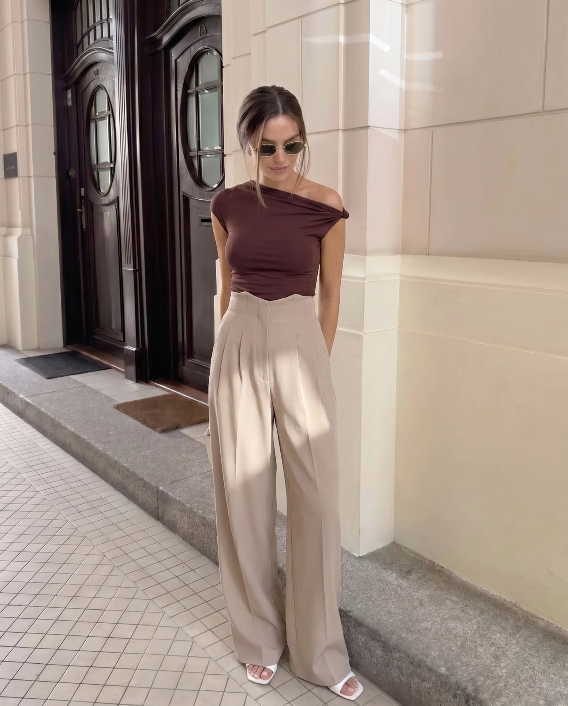 Brown Knot Fitted Top and Corset Waist Pleated Pants - Image 3
