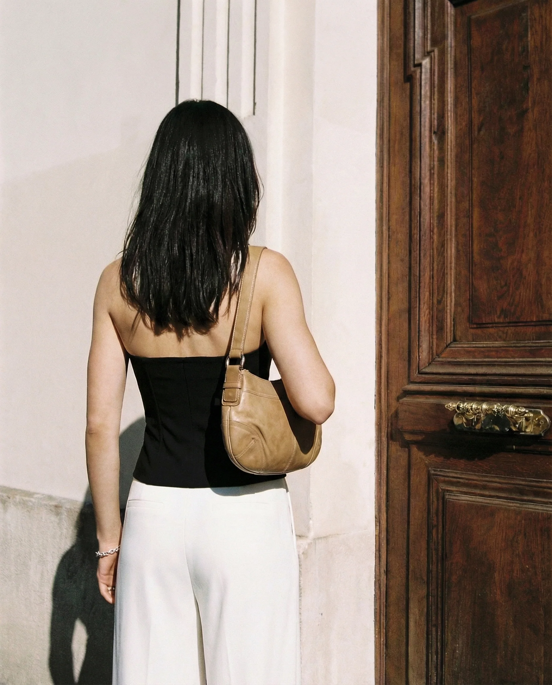 Black Strapless Bandeau Top - Image 4
