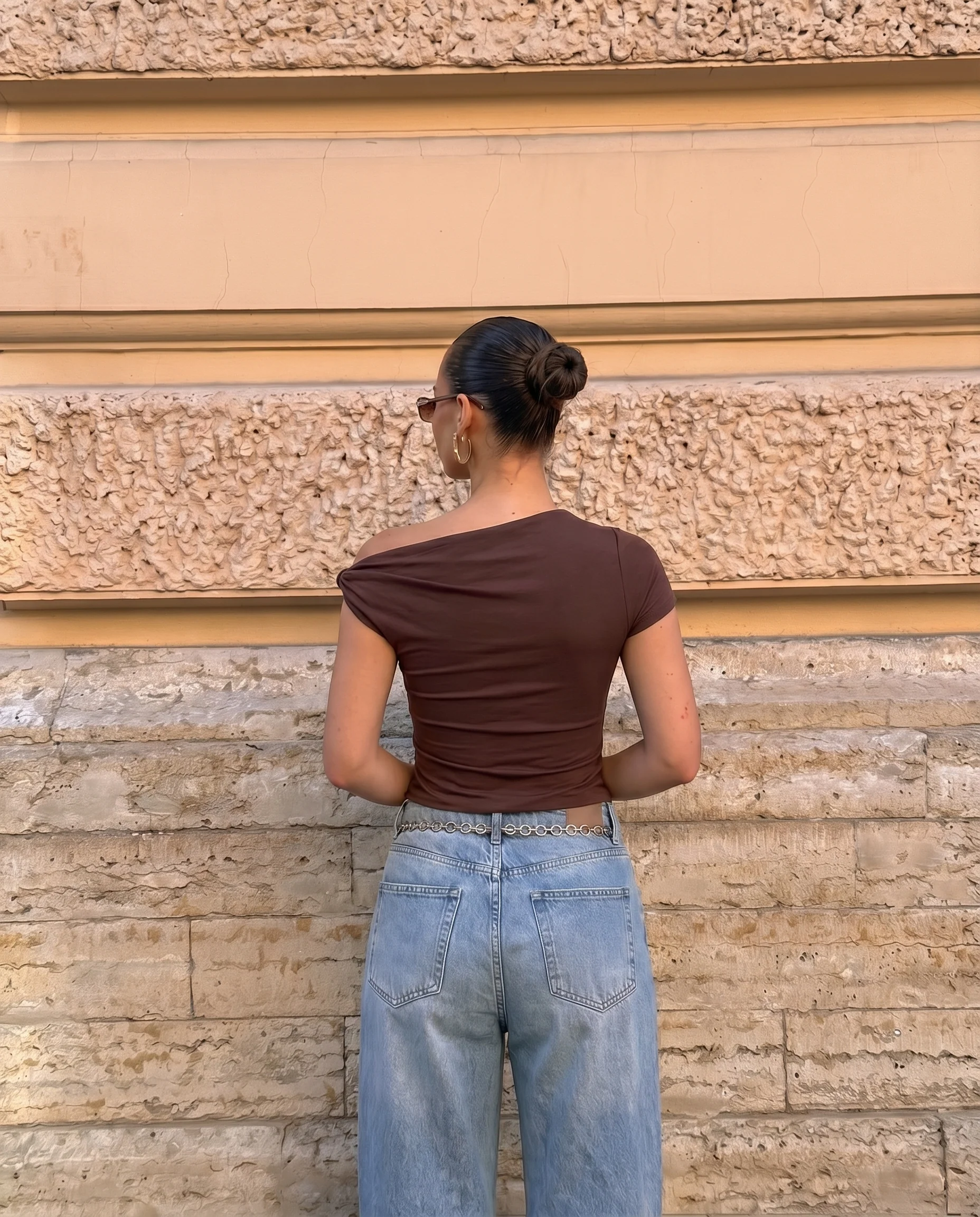 Fitted Knot Shoulder Cotton Top - Brown - Image 3