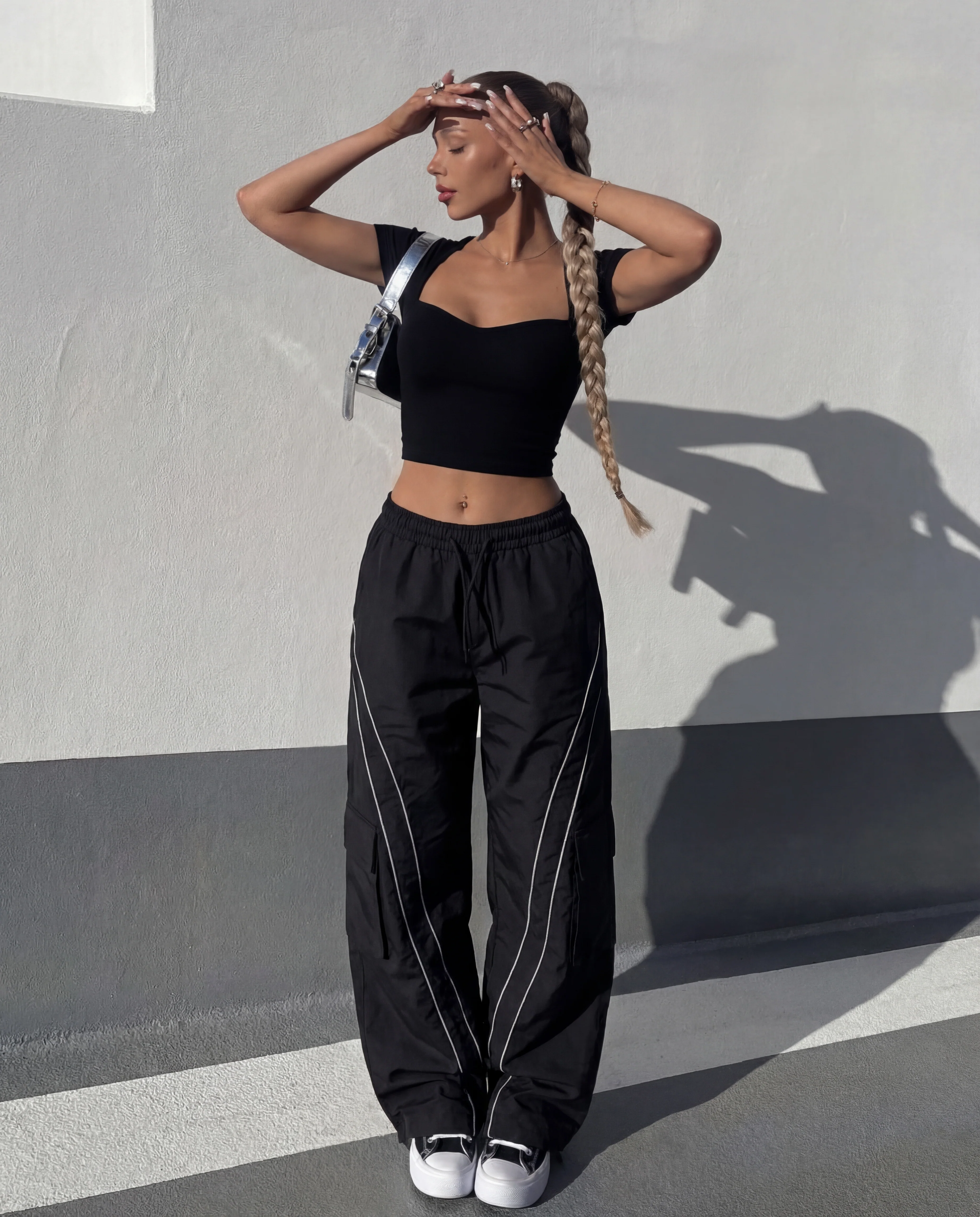 Sweet Heart Neckline Ribbed Top With Stripped Baggy Korean Pants - Image 3